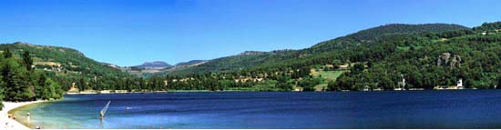 chambres hotes Calmeraie Ardeche Gerbier de Jonc Ray-Pic France
